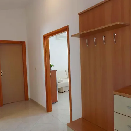 1 Apartament